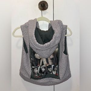 Pulife Girl sleeveless hoodie